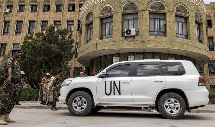 صنعاء تعلن مغادرة بحار روسي بعد تعافيه وعودة جرحى من "الحوثيين" عبر طائرة أممية