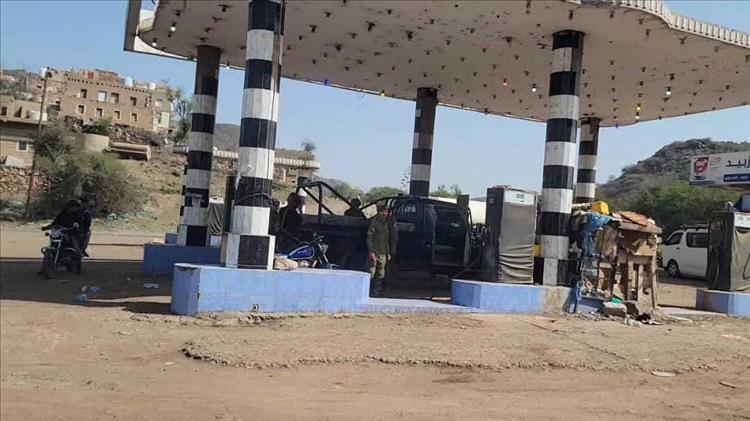 الكشف عن تموين محطات الضالع بكميات من البترول والديزل