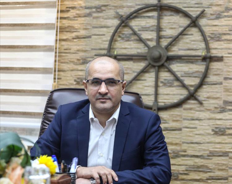 رئيس مجلس إدارة مؤسسة موانئ خليج عدن يعزّي العميد سامي السعيدي بوفاة والدته