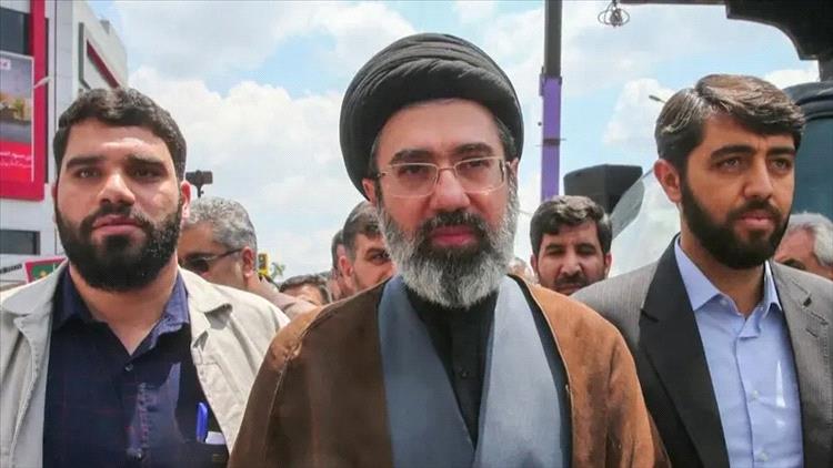 تقارير استخباراتية: المرشد الإيراني فاقد للوعي وغير قادر على إدارة البلاد