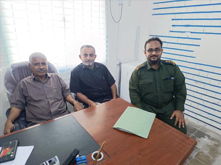 القعشمي يشيد بأداء شؤون الضباط بوزارة الداخلية ويصفه بالنموذج الوطني المشرف