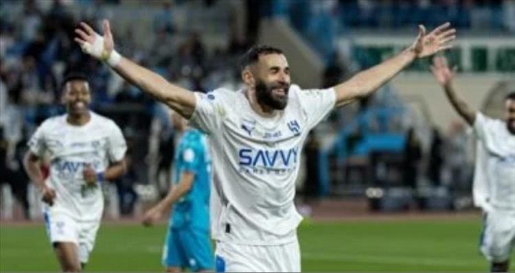 الهلال يعلن جاهزية كريم بنزيما لمواجهة الخلود في الدوري السعودي