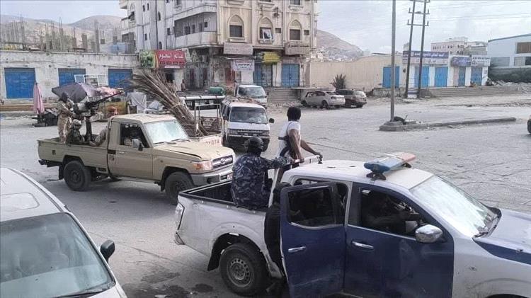 المكلا .. الاجهزة الامنية والعسكرية تقوم بحملة لضبط مطلوبين للجهات القضائية