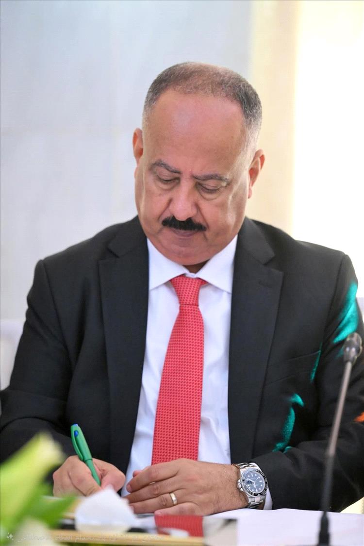 وزير النقل يصدر قراراً وزارياً بـ«لائحة جديدة لأمن السفن والموانئ»