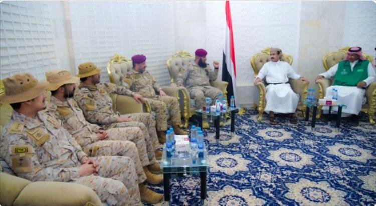 محافظ شبوة يبحث مع قيادة التحالف تعزيز الجهود لترسيخ الأمن ورفع معدلات التنمية