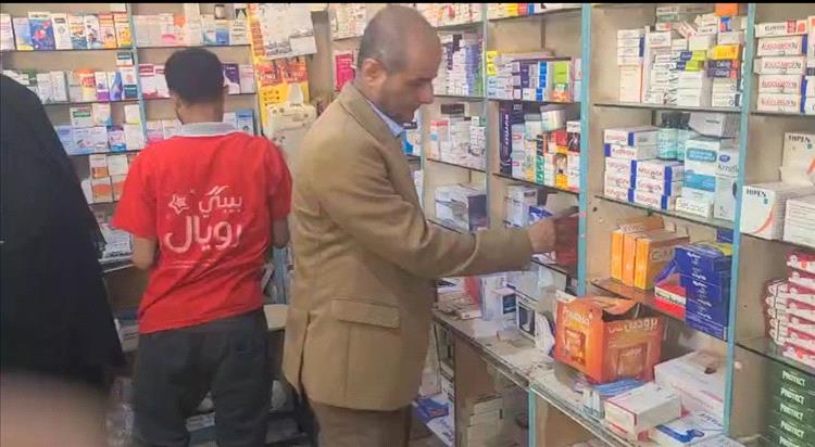 حملة رقابية على صيدليات الشيخ عثمان لضبط الأسعار والمخالفات الصحية