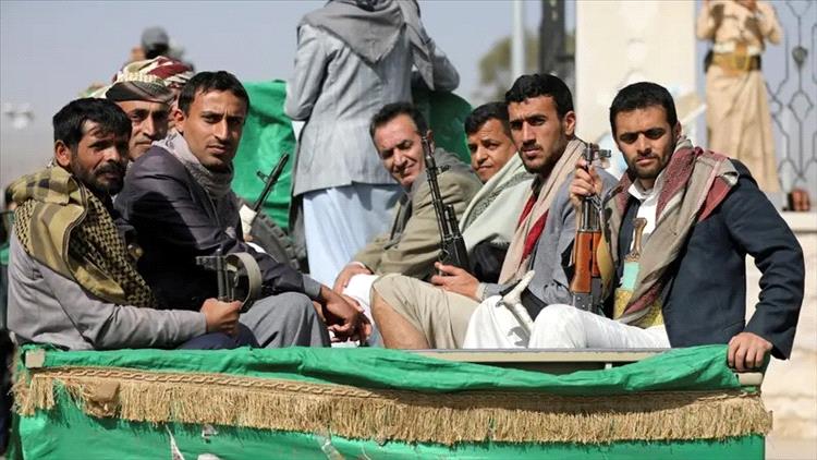 صنعاء.. الحوثيون يختطفون موظفة أممية سابقة من منزلها