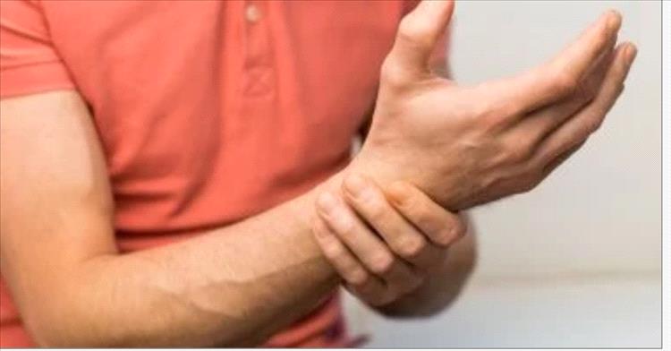 طرق بسيطة للتعامل مع التهاب مفاصل اليد
