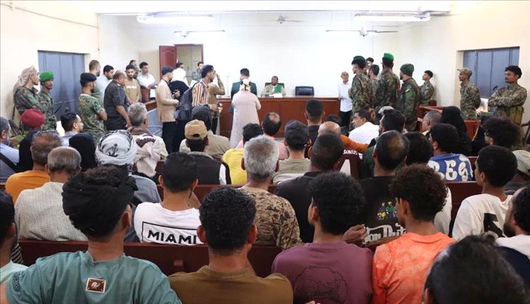 محكمة صيرة الابتدائية تعقد أولى جلسات محاكمة متهم بقتل زكريا عزيز وتحدد الأربعاء للمرافعة الختامية