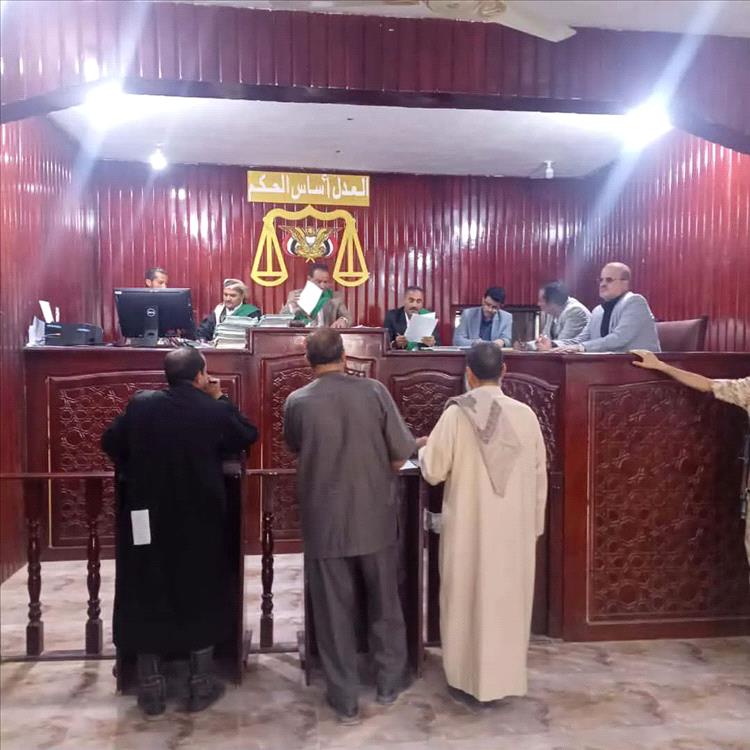 محكمة الاستئناف العسكرية بمأرب تشدد عقوبة مدان بالتخابر مع العدو إلى سبع سنوات حبسًا