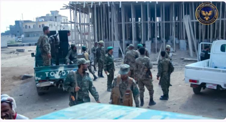 وحدة حماية الاراضي تنفذ حملة واسعة  لإيقاف البناء العشوائي بعدن عقب تكليف قيادة جديدة لها