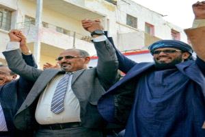 الرئيس الزبيدي يكسر حاجز الغياب بظهور 