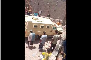 توتر أمني واشتباكات مسلحة في ردفان عقب مداهمة لقوة أمنية