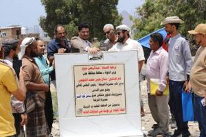 عدن .. وضع حجر الأساس لمشاريع خدمية في البريقة بتكلفة تتجاوز 202 مليون ريال