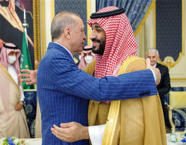 ولي العهد السعودي والرئيس التركي يبحثان تطورات المنطقة وأمن البحر الأحمر