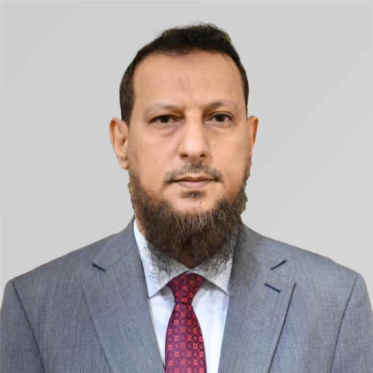 محافظ العاصمة عدن يوجّه بإدراج الاتحاد العام لنقابات عمال العاصمة عدن ضمن البرنامج الاستثماري للعام 2027م