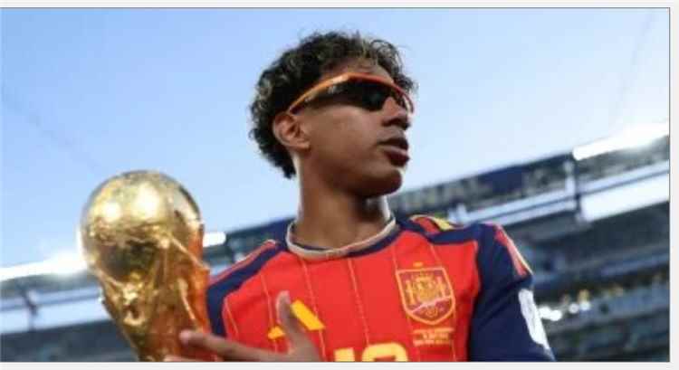 لامين يامال يكشف سر تتويج منتخب إسبانيا بلقب كأس العالم