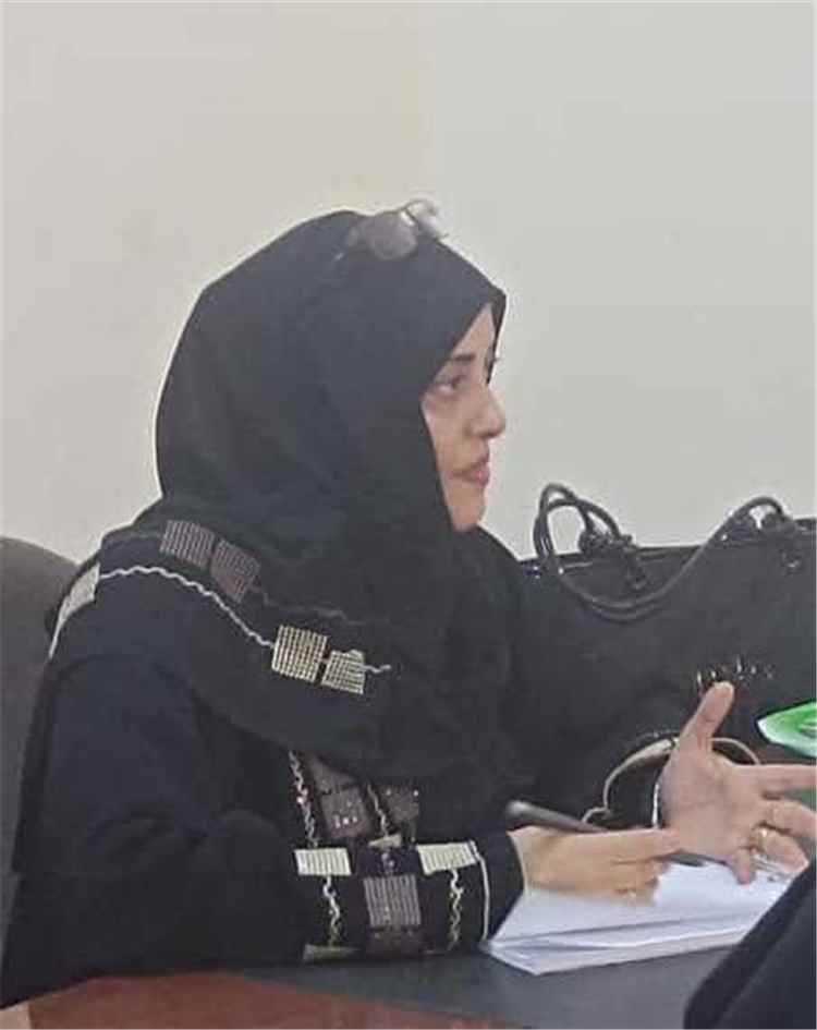 ميرفت سلامي ترفض دعوات العصيان المدني في عدن وتؤكد رفضها لتسيس معاناة الشعب وتعطيل الحياة بعدن لمصالح حزبية