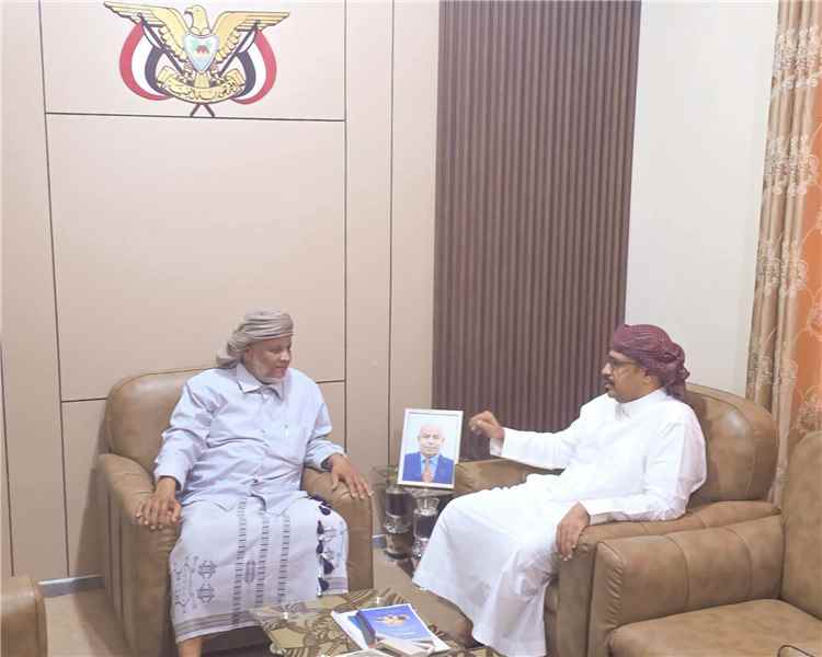 التميمي مدير عام مصلحة شؤون القبائل يلتقي بالشيخ خالد محسن العامري عضو هيئة رئاسة حلف قبائل حضرموت