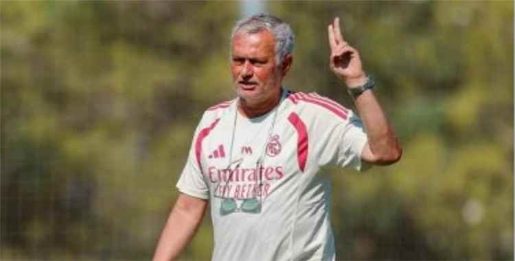 مورينيو : ريال مدريد بدأ يظهر بشكل ممتاز