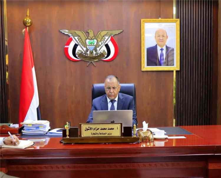 وزير الصناعة والتجارة: الحكومة تنظر للقطاع الخاص كشريك أساسي ومحرك للنشاط الإقتصادي