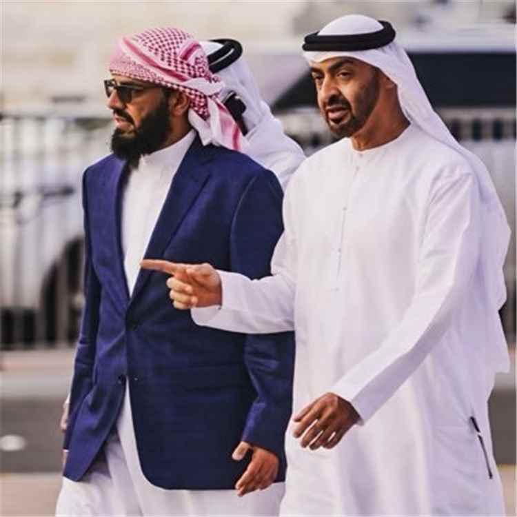 هاني بن بريك يجدد التعهد باستقلال الجنوب ويؤكد التصدي لـ «الأطماع» المناهضة لإرادة الشارع الجنوبي