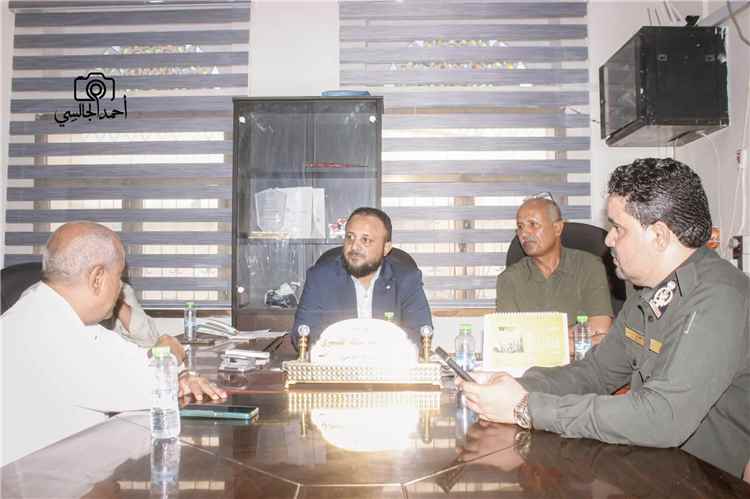 مدير عام المنصورة يتفقد مركز شرطة القاهرة ويؤكد أهمية التنسيق لتعزيز الأمن والاستقرار
