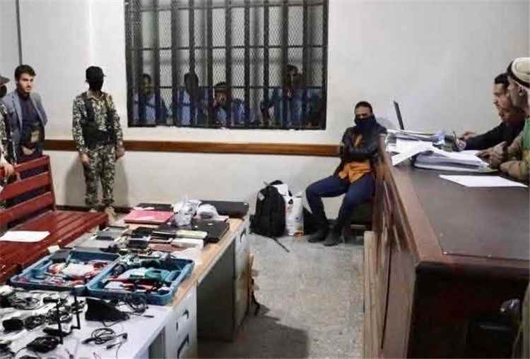 الحوثيون يمهّدون لمحاكمة 5 من أبرز العاملين بالمنظمات الدولية