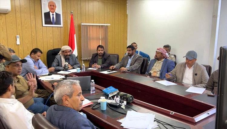 شركة الغاز اليمنية تقر منع محطات تعبئة الغاز من تخزين مادة الغاز المنزلي لأكثر من 48