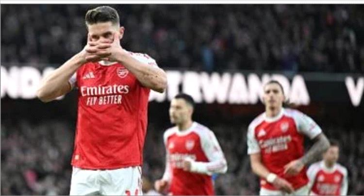 أرسنال يقسو على سندرلاند بثلاثية ويعزز صدارة الدوري الإنجليزي