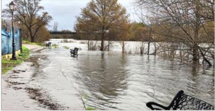 العاصفة مارتا تضرب مزارع شبه الجزيرة الأيبيرية