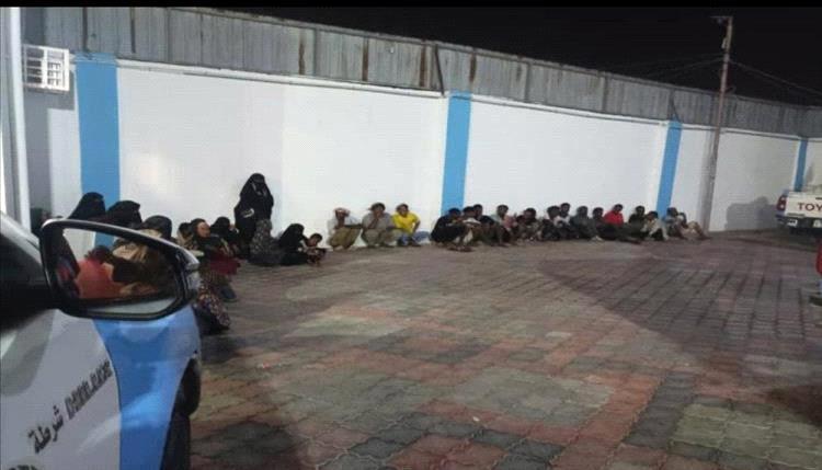 أمن عدن يُطلق حملة  ملاحقة لبائعي المفرقعات وإنهاء عشوائية التسول