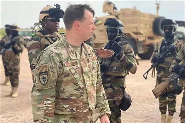 واشنطن تعزز دعمها العسكري لنيجيريا بـ 200 جندي لمواجهة الجماعات المتطرفة