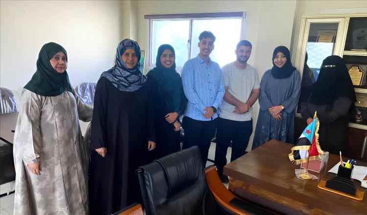 مؤسسة (رموز) تضع خارطة طريق لادماج ذوي الإعاقة السمعية في الفضاء المدني بعدن