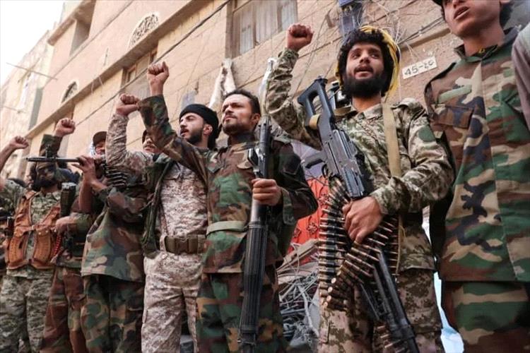 تصعيد حوثي يستهدف عسكريين سابقين