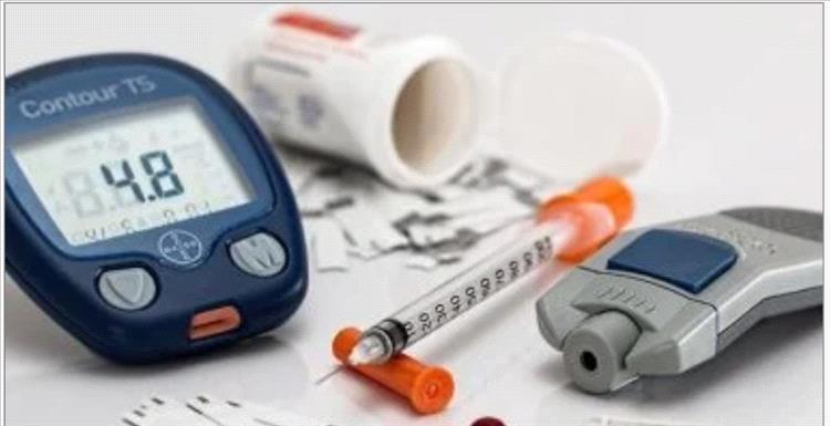 أستاذة باطنة توصي بتناول الأدوية غير المسببة لهبوط السكر خلال رمضان