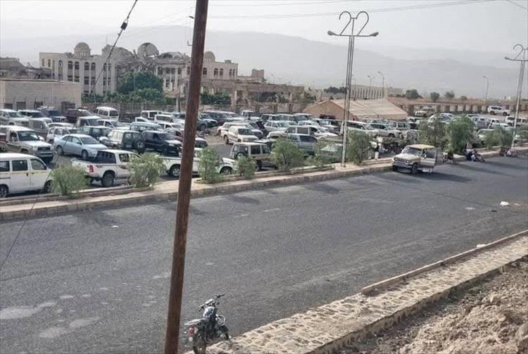 الحوثيون يعطّلون مشاريع خدمية في 5 محافظات