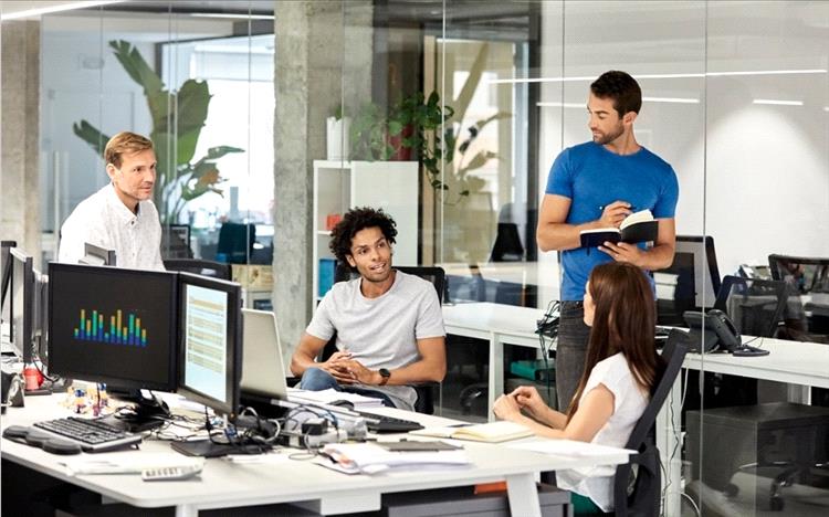 بوصلة الكرامة.. 8 خطوط حمراء لا يتجاوزها أصحاب "احترام الذات"