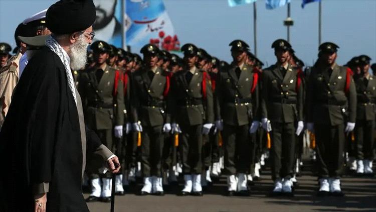الجيش الإيراني: مستعدون لمواجهة أي تهديد ودفنه في مهده