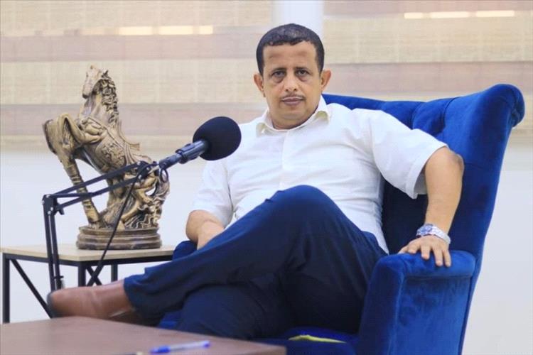 فتحي بن لزرق: أربعة أشهر دون رواتب لمنتسبي الجيش والأمن أمر لا يمكن السكوت عنه