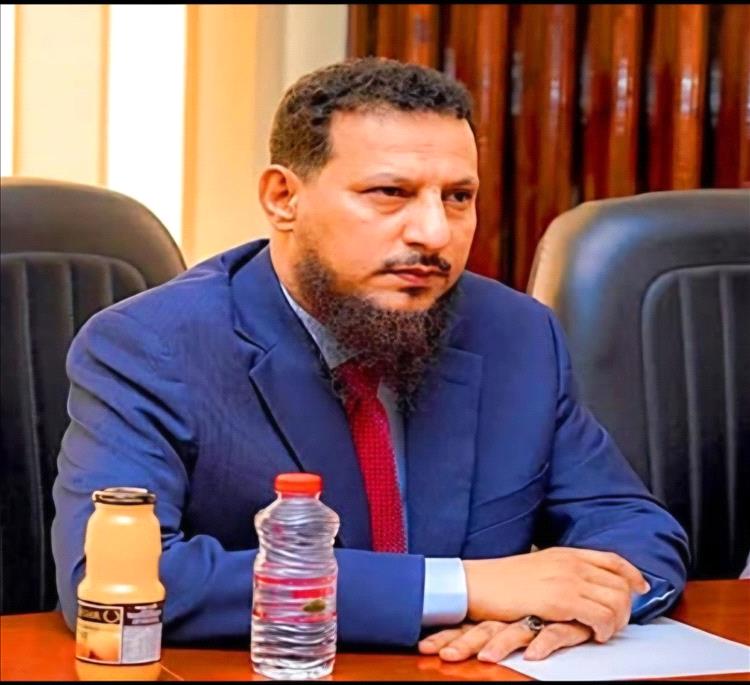 عاجل|مصادر خاصة: قرار جمهوري بتعيين عبدالرحمن شيخ محافظاً للعاصمة عدن