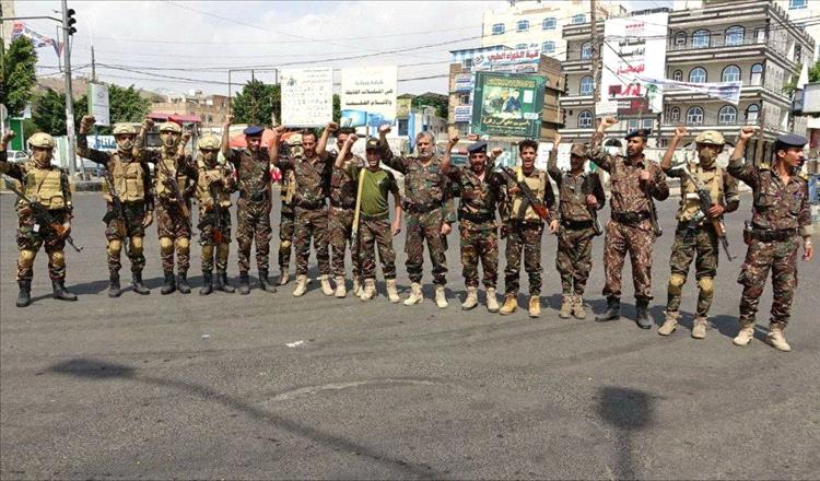 هلع حوثي في صنعاء على وقع الاحتجاجات المتصاعدة في إيران