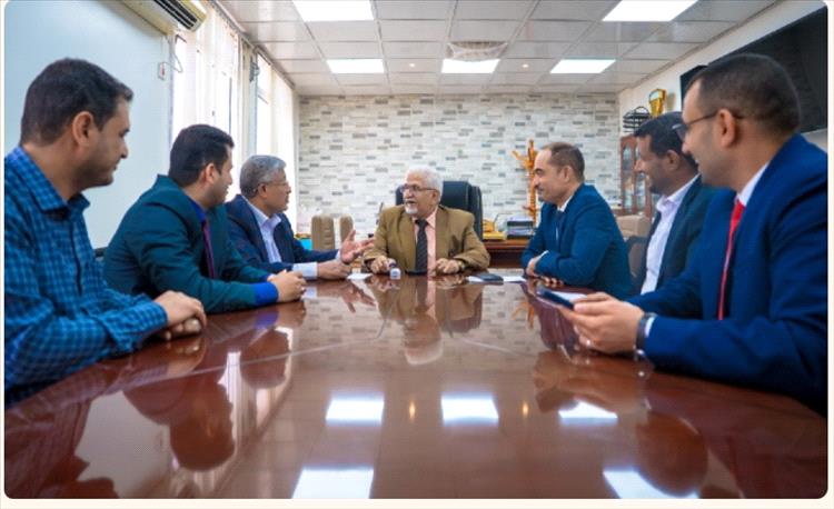 اجتماع في عدن يناقش التحضير لانعقاد مؤتمر علمي حول دور القطاع المصرفي في التعافي الاقتصادي