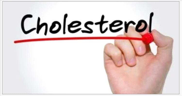 حلقة زرقاء حول العين قد تكشف ارتفاع الكوليسترول مبكرًا وتحذر من مخاطر قلبية صامتة