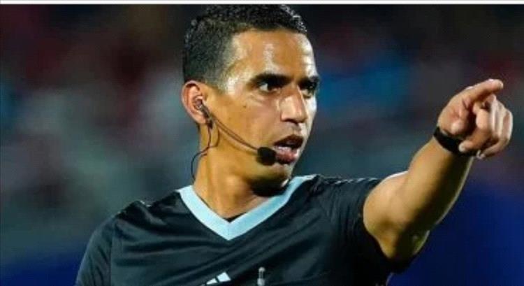 كاف يستقر على الحكم المغربي جلال جيد لقيادة مواجهة مصر ضد نيجيريا