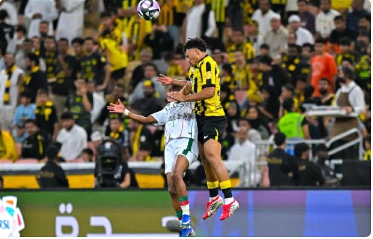 الاتفاق والخليج يفوزان على الاتحاد والاخدود والفتح يتعادل مع النجمة في الدوري السعودي