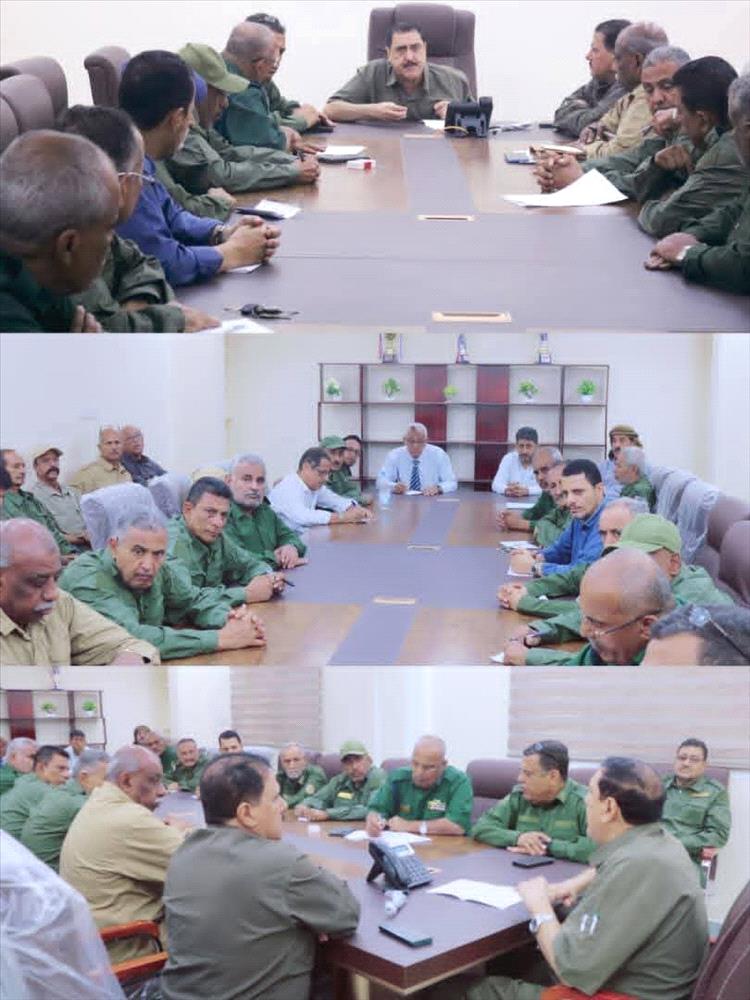 اللواء مطهر الشعيبي يترأس اجتماعًا أمنيًا موسعًا لبحث مستجدات الوضع وتعزيز الأمن والاستقرار في عدن