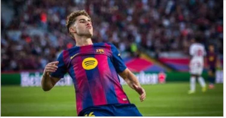 برشلونة يخطط لمكافأة فيرمين لوبيز بعد تألقه