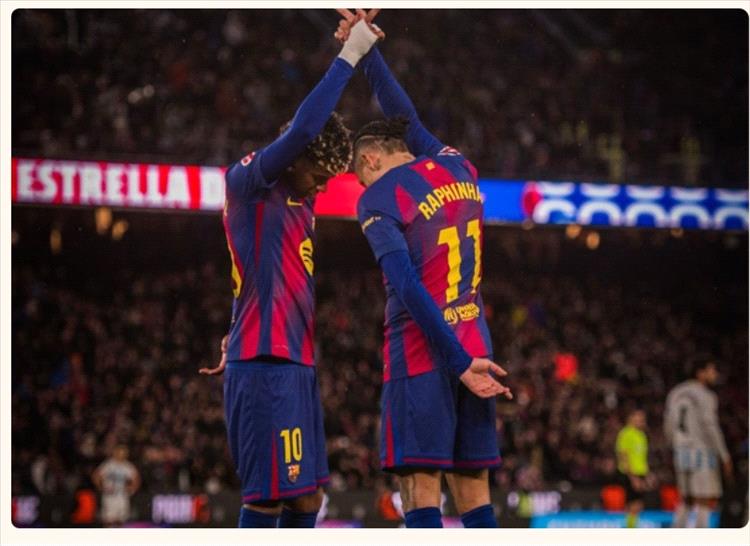 برشلونة يستعيد الصدارة بفوزه على ريال أوفييدو بثلاثية نظيفة