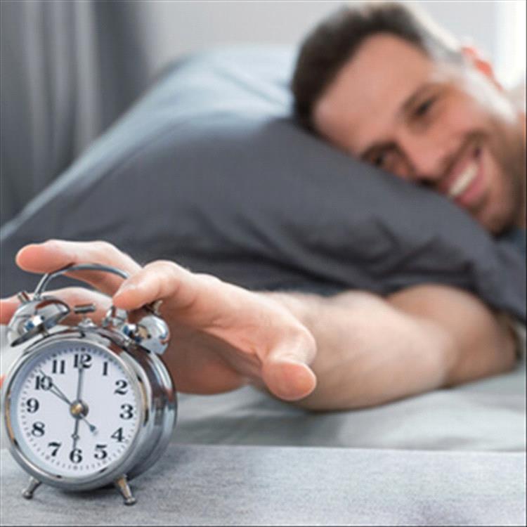 ​8 عادات صباحية بسيطة تصنع الفارق.. كيف تتحول من "الجمود" إلى "الرضا"؟